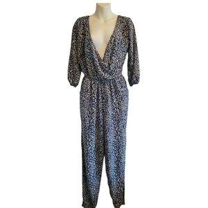 Hollister Abstract Print Jumpsuit with Elastic Waist And Key Hole Back Sz.M/S